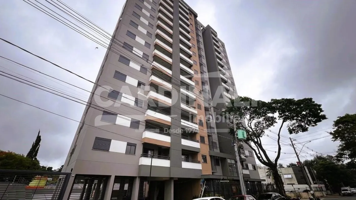 Apartamento / Padr&atilde;o em Valinhos , Comprar por R$740.000,00