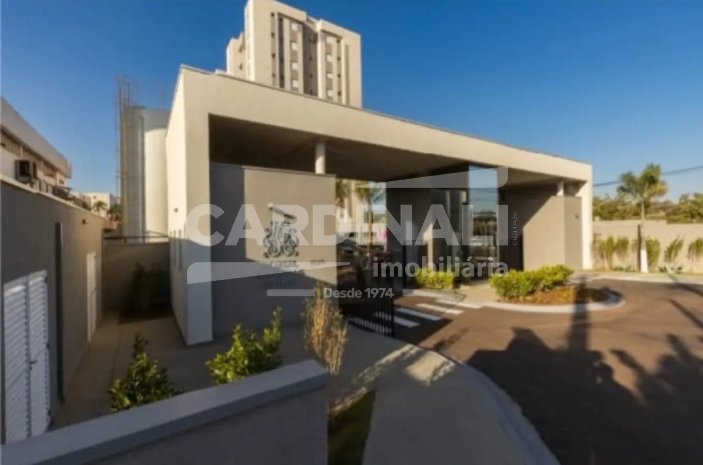 Apartamento / Padr&atilde;o em Araraquara Alugar por R$1.400,00