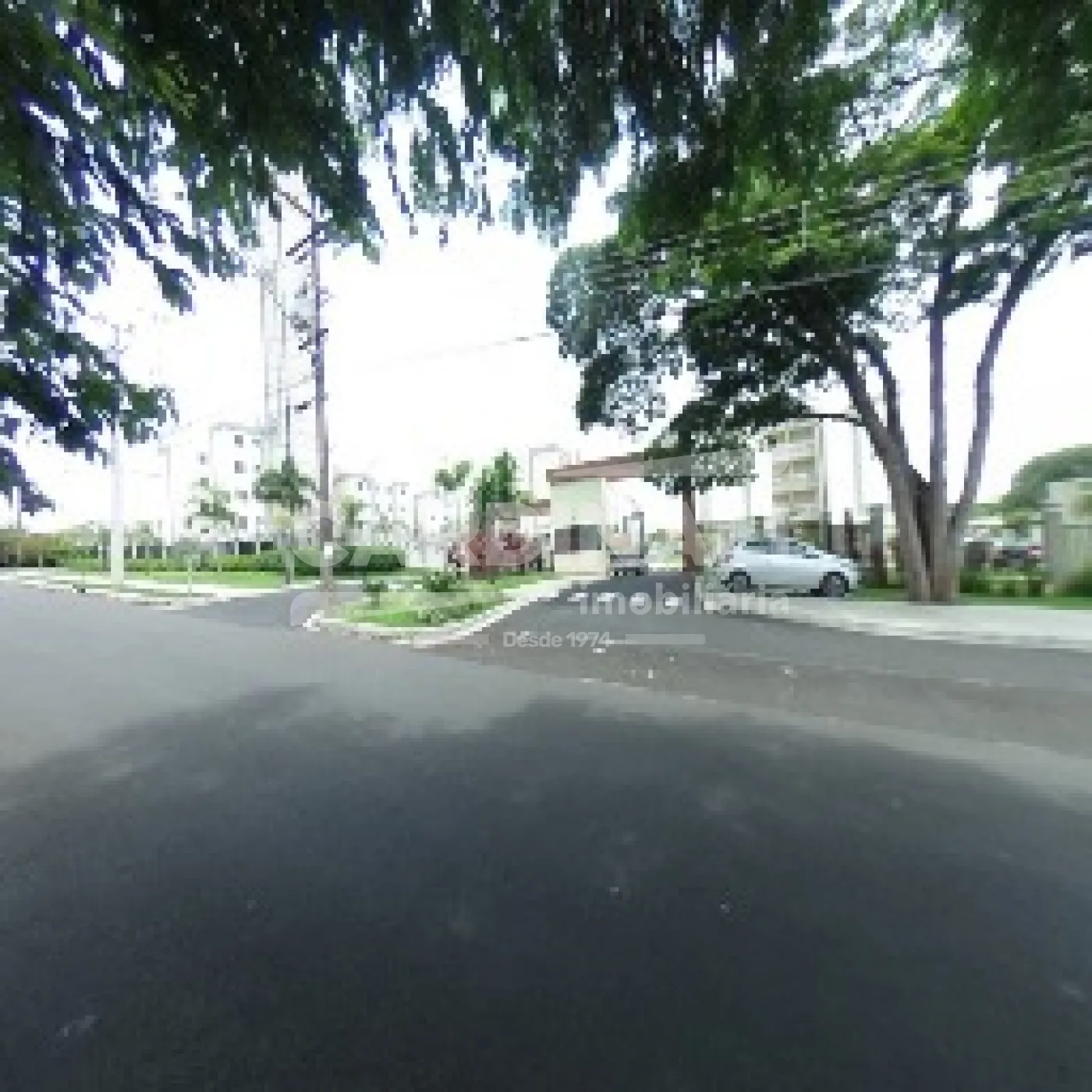 Apartamento / Padr&atilde;o em S&atilde;o Carlos Alugar por R$1.389,00