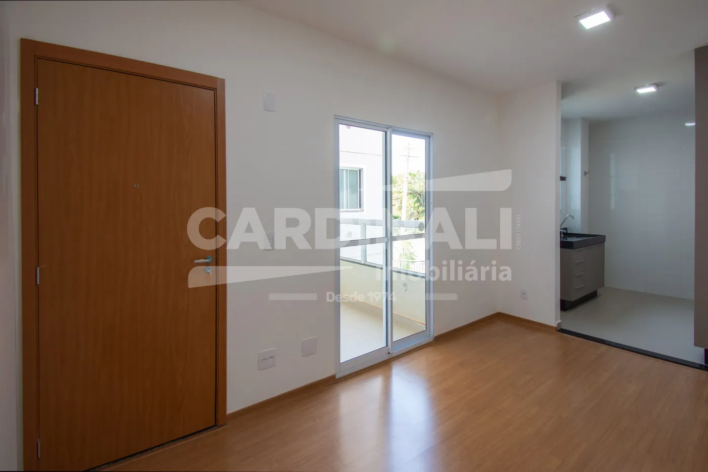 Apartamento / Padr&atilde;o em Ribeir&atilde;o Preto Alugar por R$1.650,00