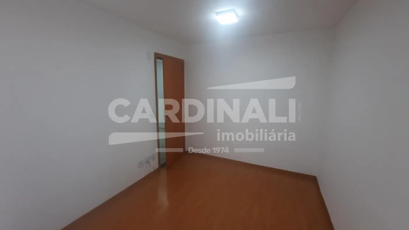 Apartamento / Padr&atilde;o em S&atilde;o Carlos Alugar por R$795,00