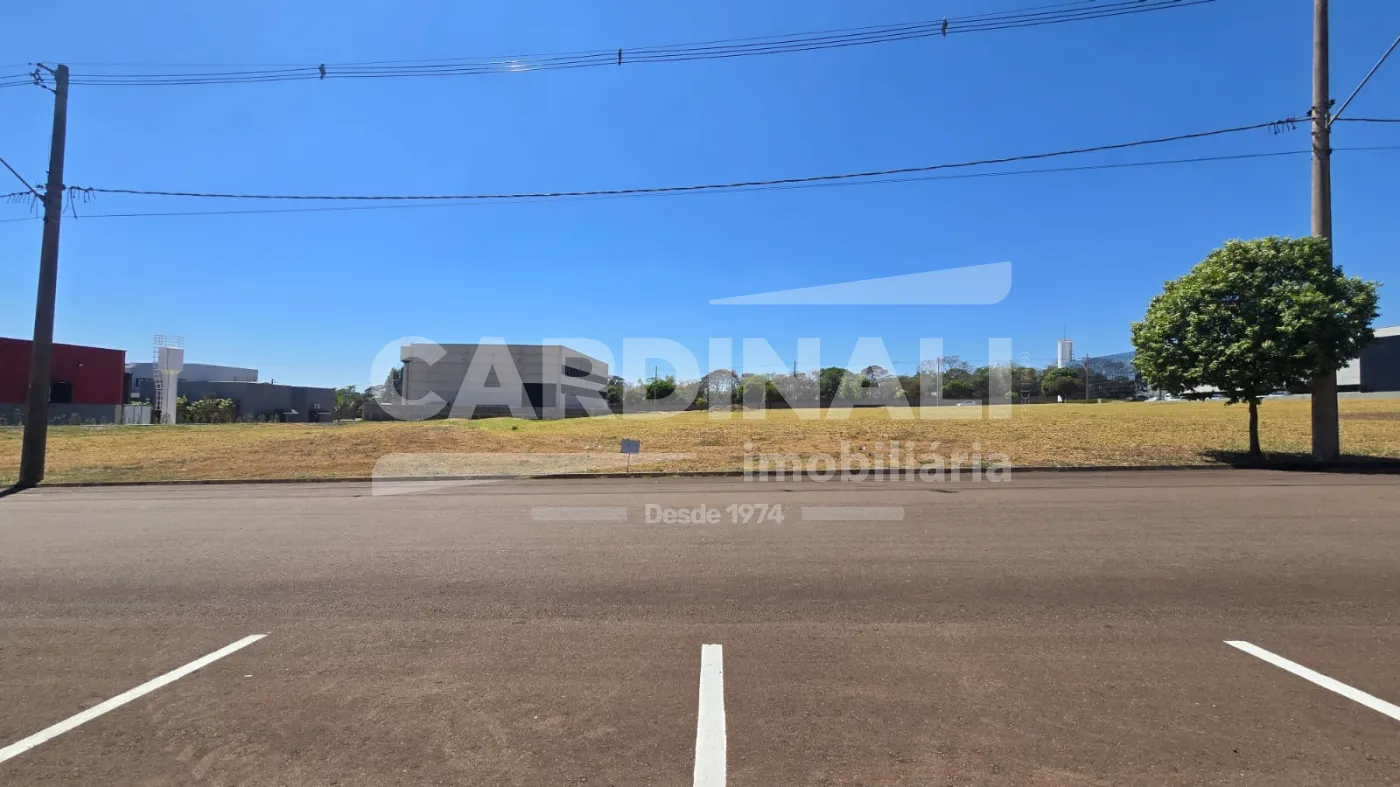 Terreno / Condom&iacute;nio em S&atilde;o Carlos , Comprar por R$1.050.000,00