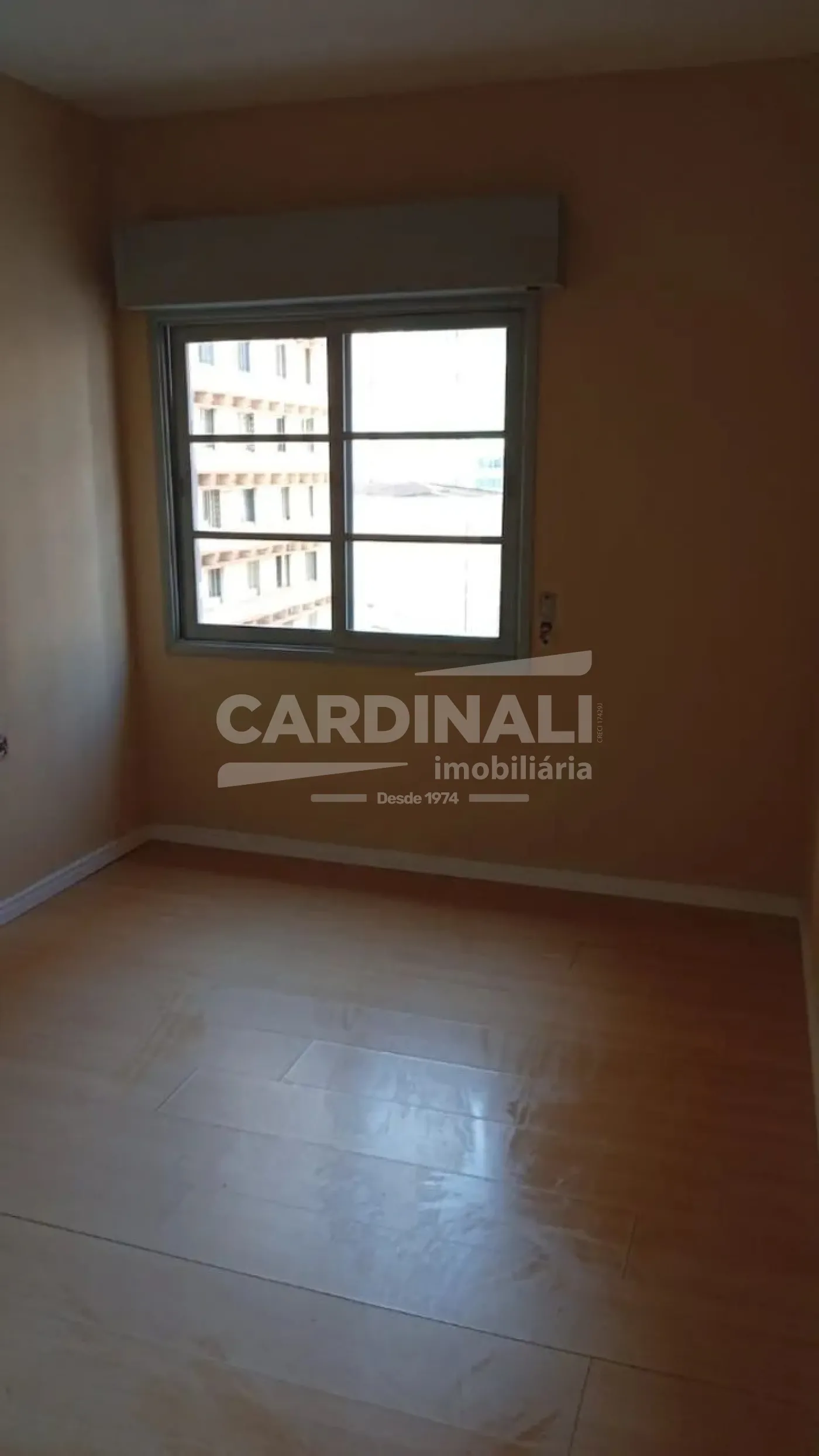 Apartamento / Padr&atilde;o em Campinas Alugar por R$2.300,00