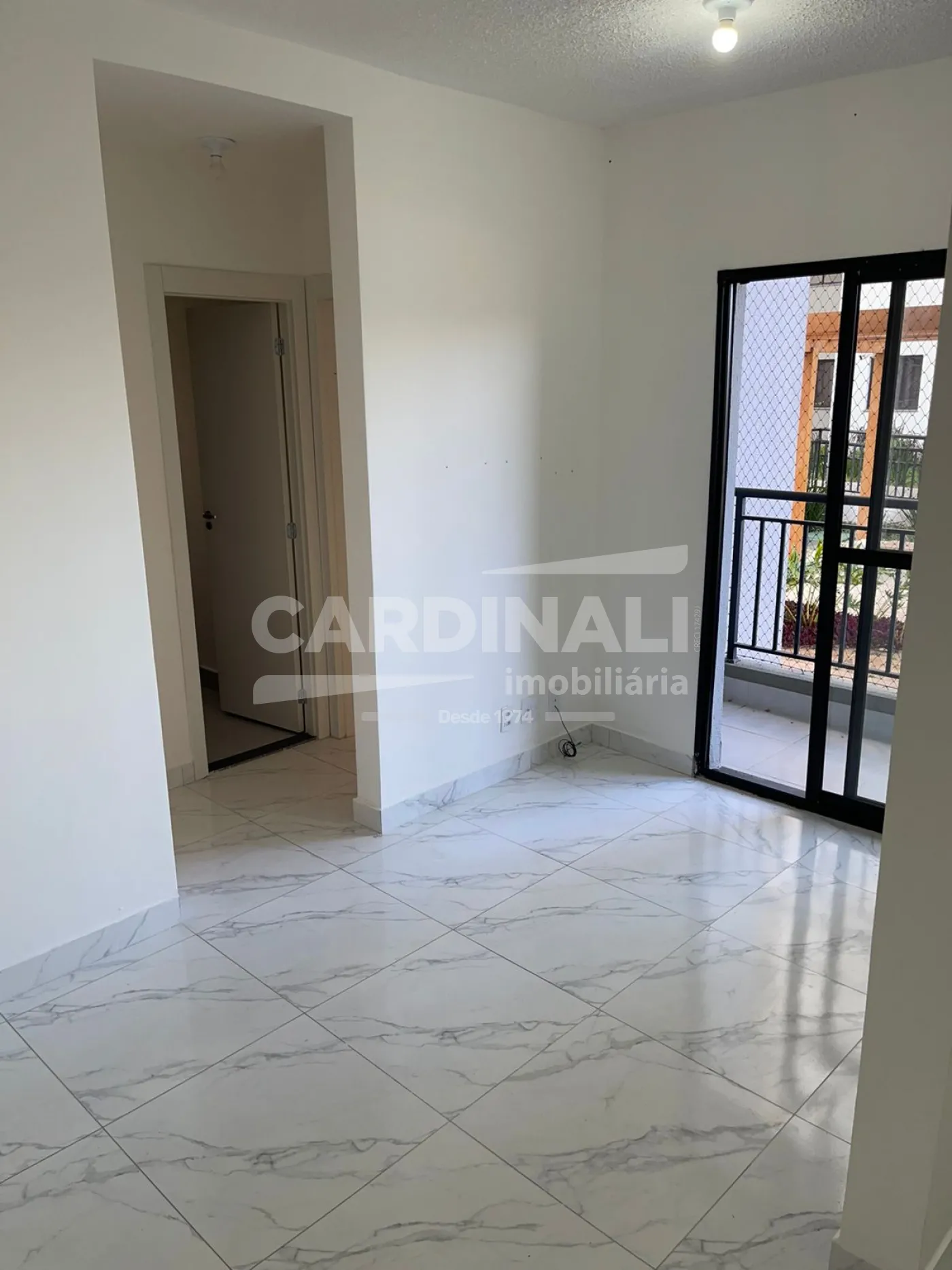 Apartamento / Padr&atilde;o em Campinas Alugar por R$2.300,00