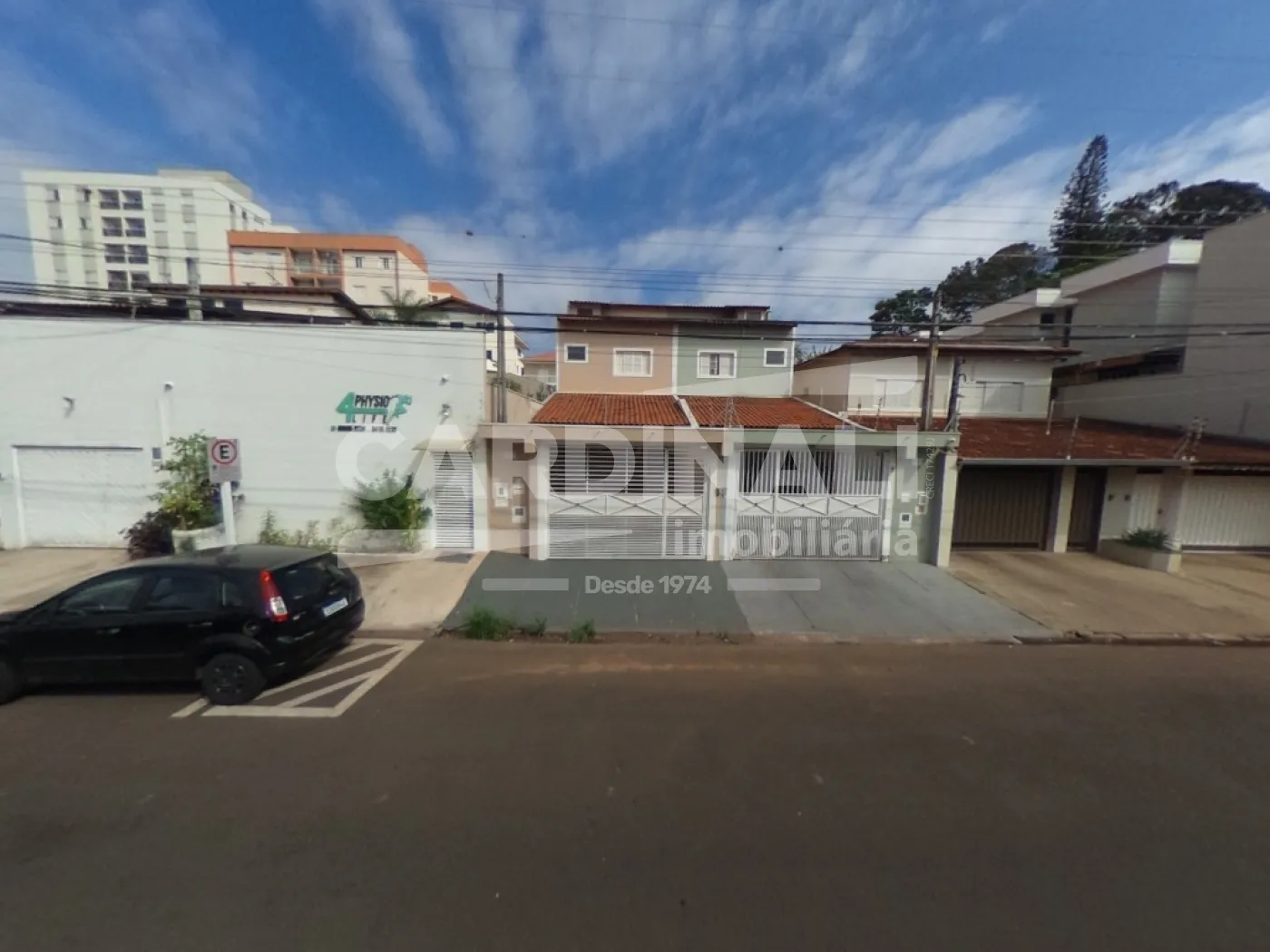 Casa / Sobrado em S&atilde;o Carlos 