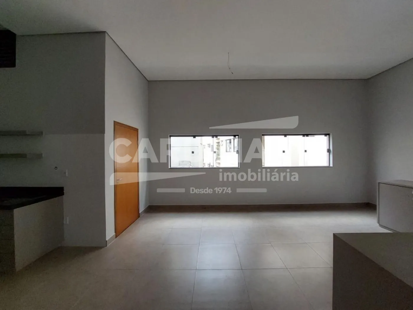 Comercial / Sala em Ribeir&atilde;o Preto Alugar por R$2.500,00