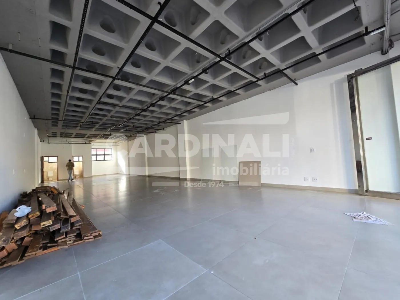 Comercial / Sal&atilde;o em Ribeir&atilde;o Preto Alugar por R$22.000,00