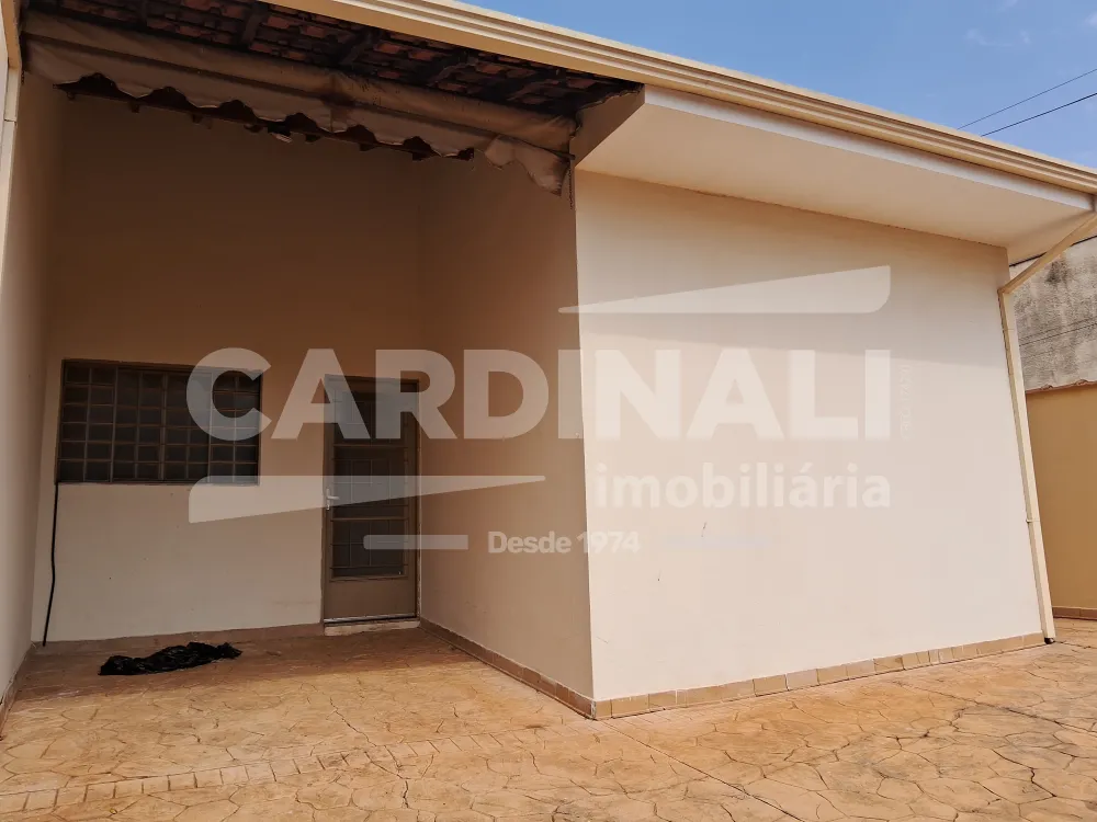 Comprar Casa / Padr&atilde;o em Araraquara R$ 320.000,00 - Foto 2