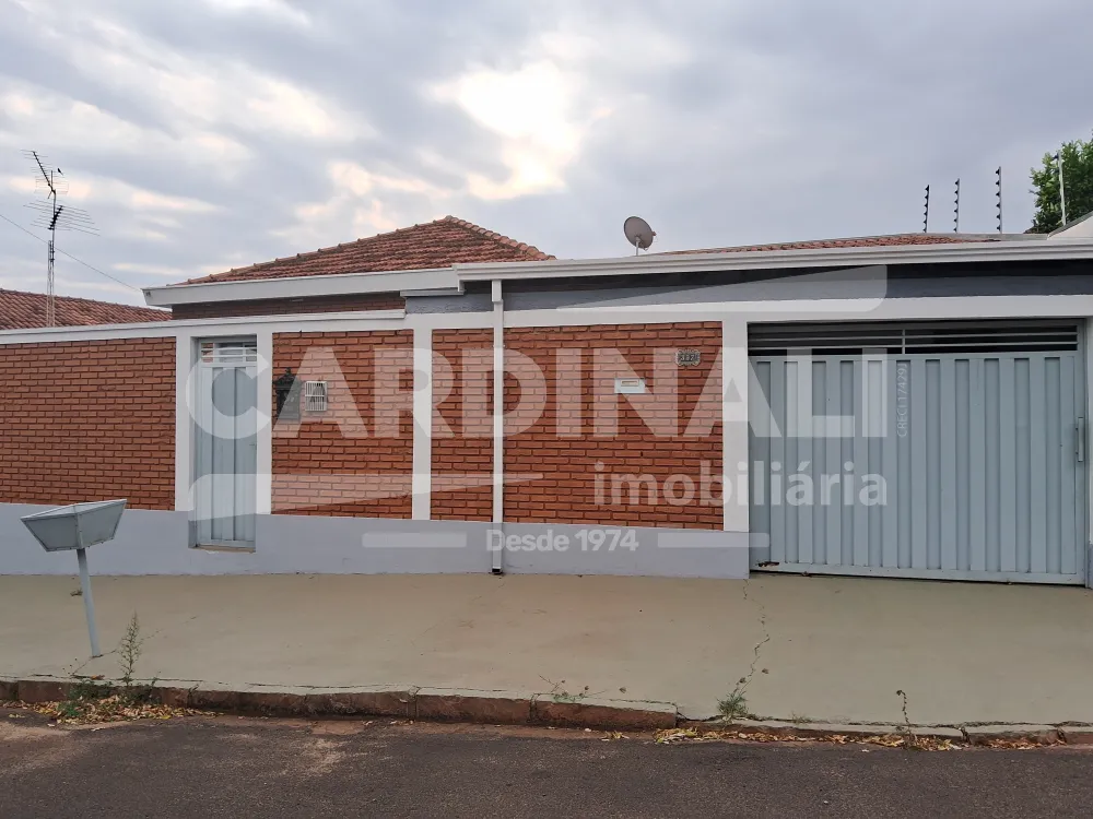 Alugar Casa / Padr&atilde;o em Araraquara R$ 1.500,00 - Foto 1