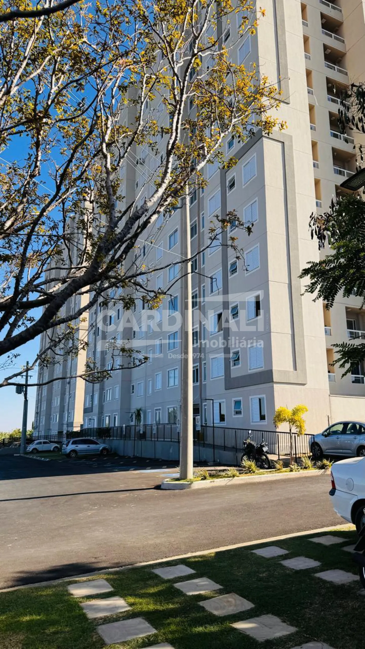 Apartamento / Padr&atilde;o em S&atilde;o Carlos Alugar por R$1.350,00