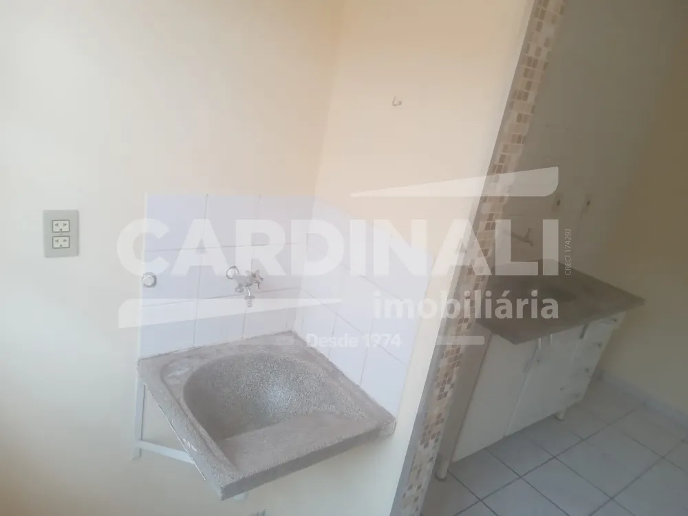 Comprar Apartamento / Padr&atilde;o em Araraquara R$ 150.000,00 - Foto 7