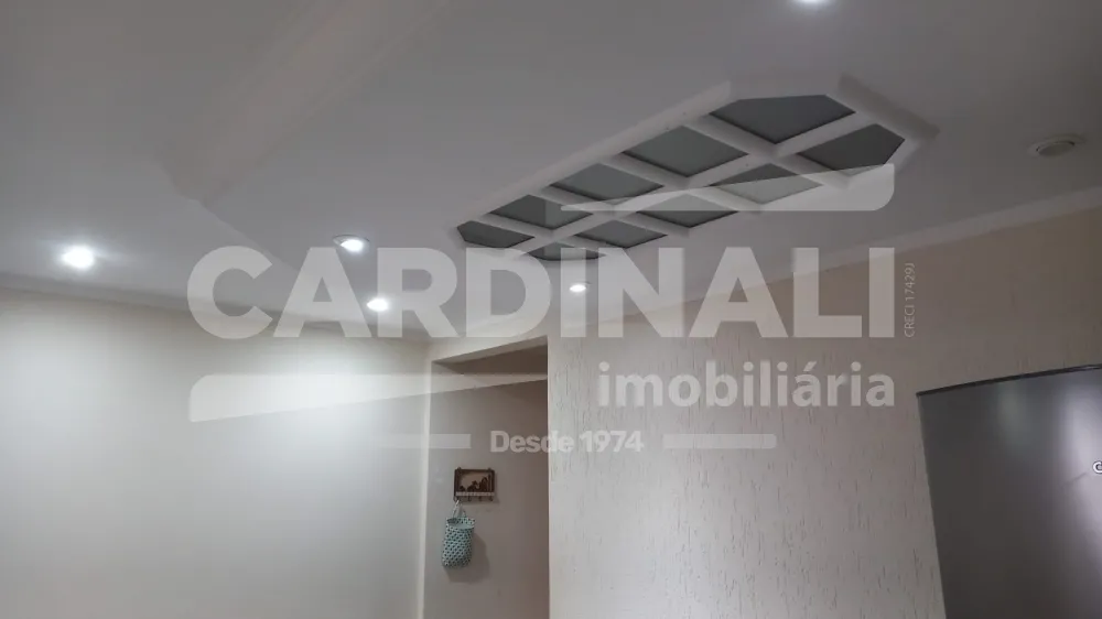 Comprar Apartamento / Padr&atilde;o em Araraquara R$ 320.000,00 - Foto 4