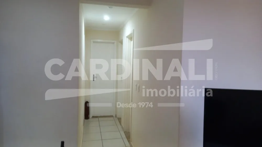 Comprar Apartamento / Padr&atilde;o em Araraquara R$ 320.000,00 - Foto 9