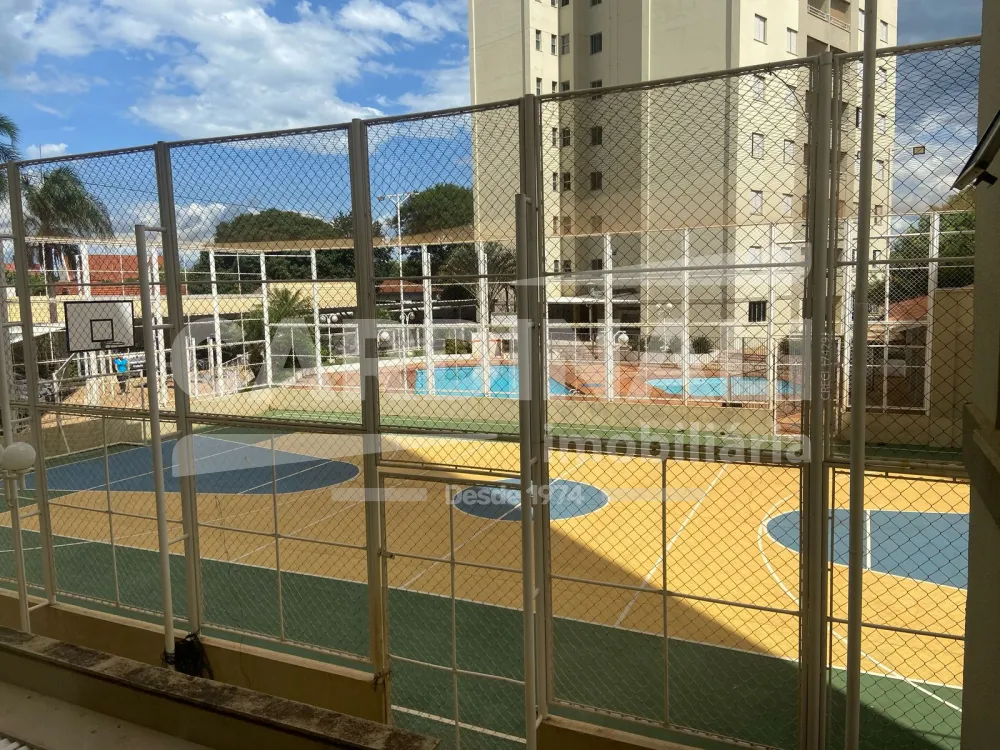 Comprar Apartamento / Padr&atilde;o em Araraquara R$ 320.000,00 - Foto 26