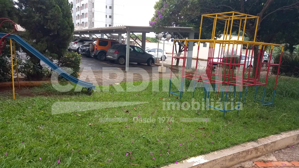 Comprar Apartamento / Padr&atilde;o em Araraquara R$ 320.000,00 - Foto 25