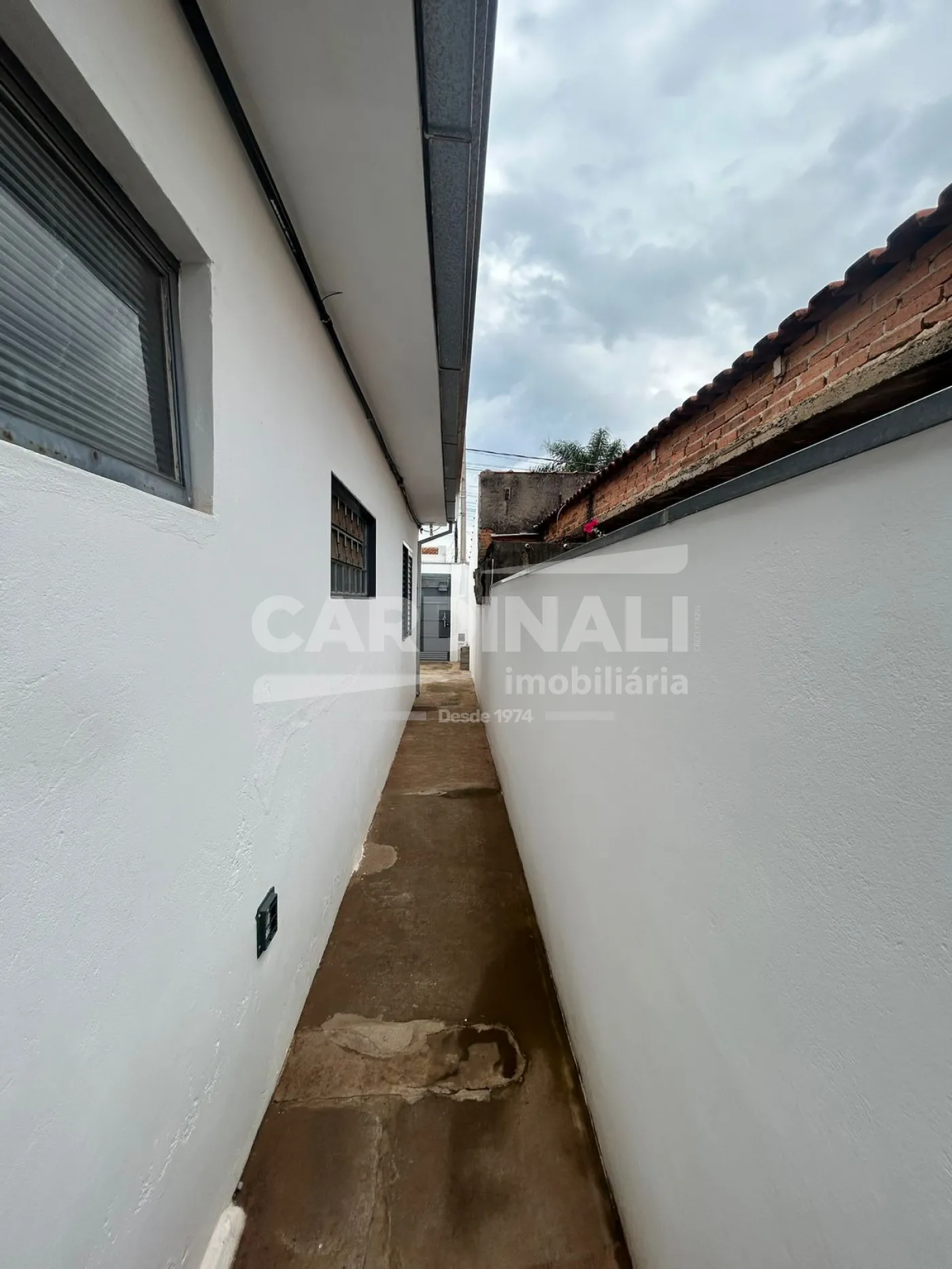 Casa / Ed&iacute;cula em S&atilde;o Carlos Alugar por R$834,00