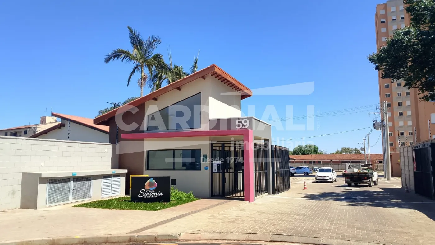 Apartamento / Padr&atilde;o em Araraquara Alugar por R$1.400,00