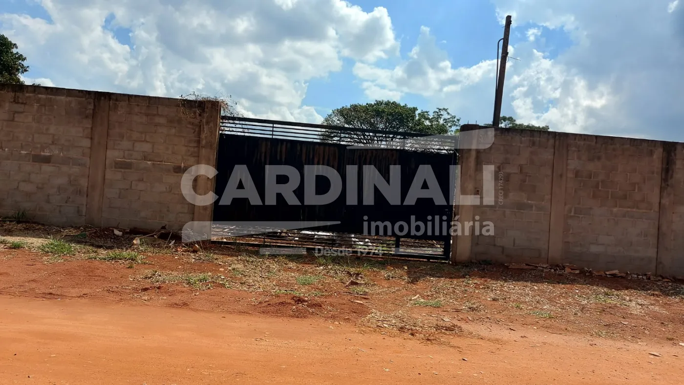 Terreno / &Aacute;rea em Araraquara Alugar por R$3.500,00