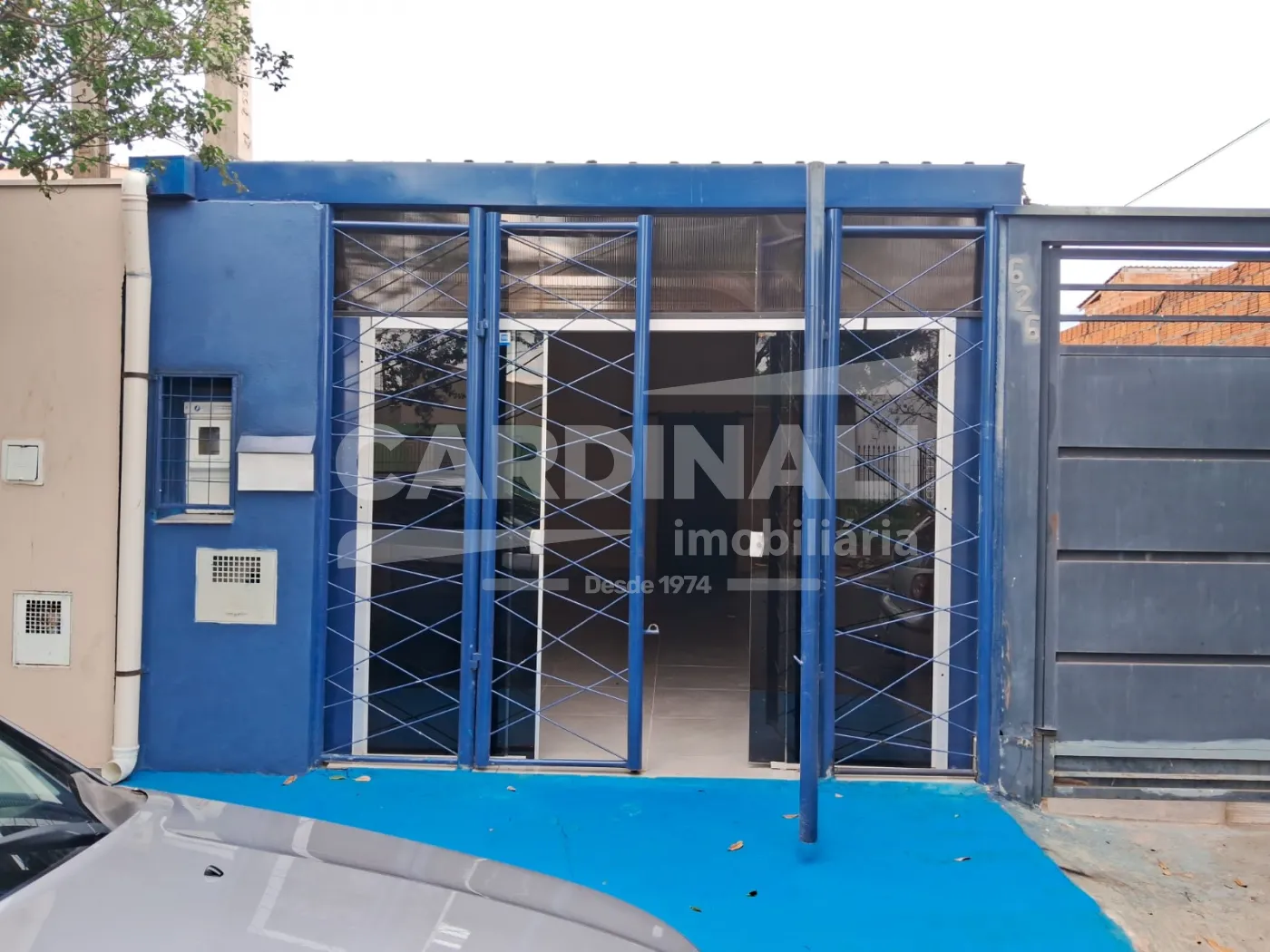 Comercial / Sal&atilde;o em Araraquara Alugar por R$990,00