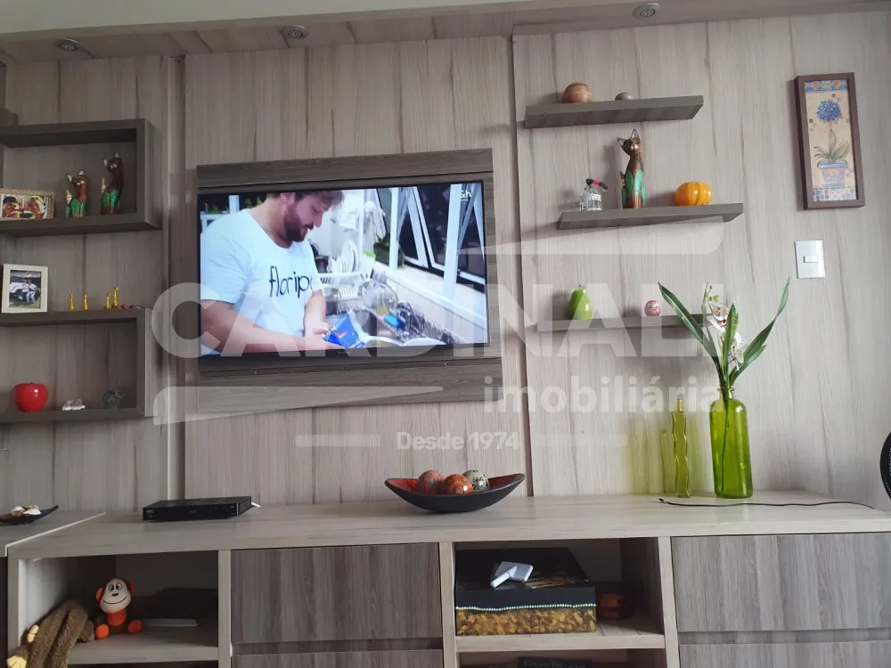 Comprar Apartamento / Padr&atilde;o em Araraquara R$ 340.000,00 - Foto 3