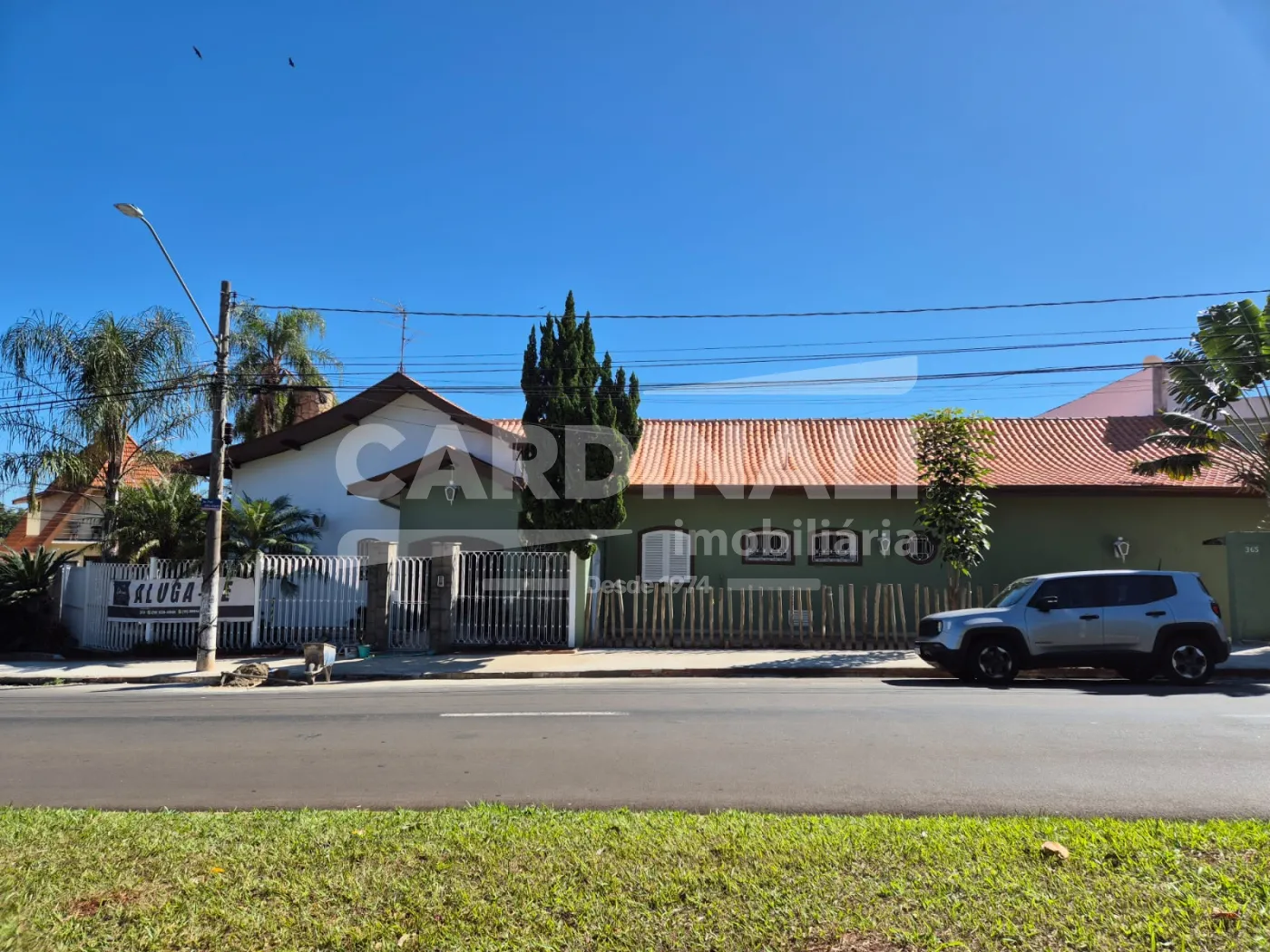 Casa / Padr&atilde;o em Campinas Alugar por R$8.500,00