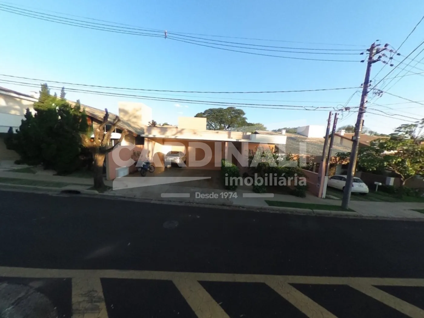 Casa / Condom&iacute;nio em S&atilde;o Carlos 