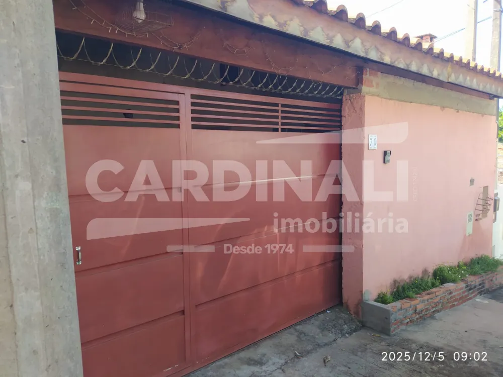 Casa / Padr&atilde;o em S&atilde;o Carlos Alugar por R$1.334,00