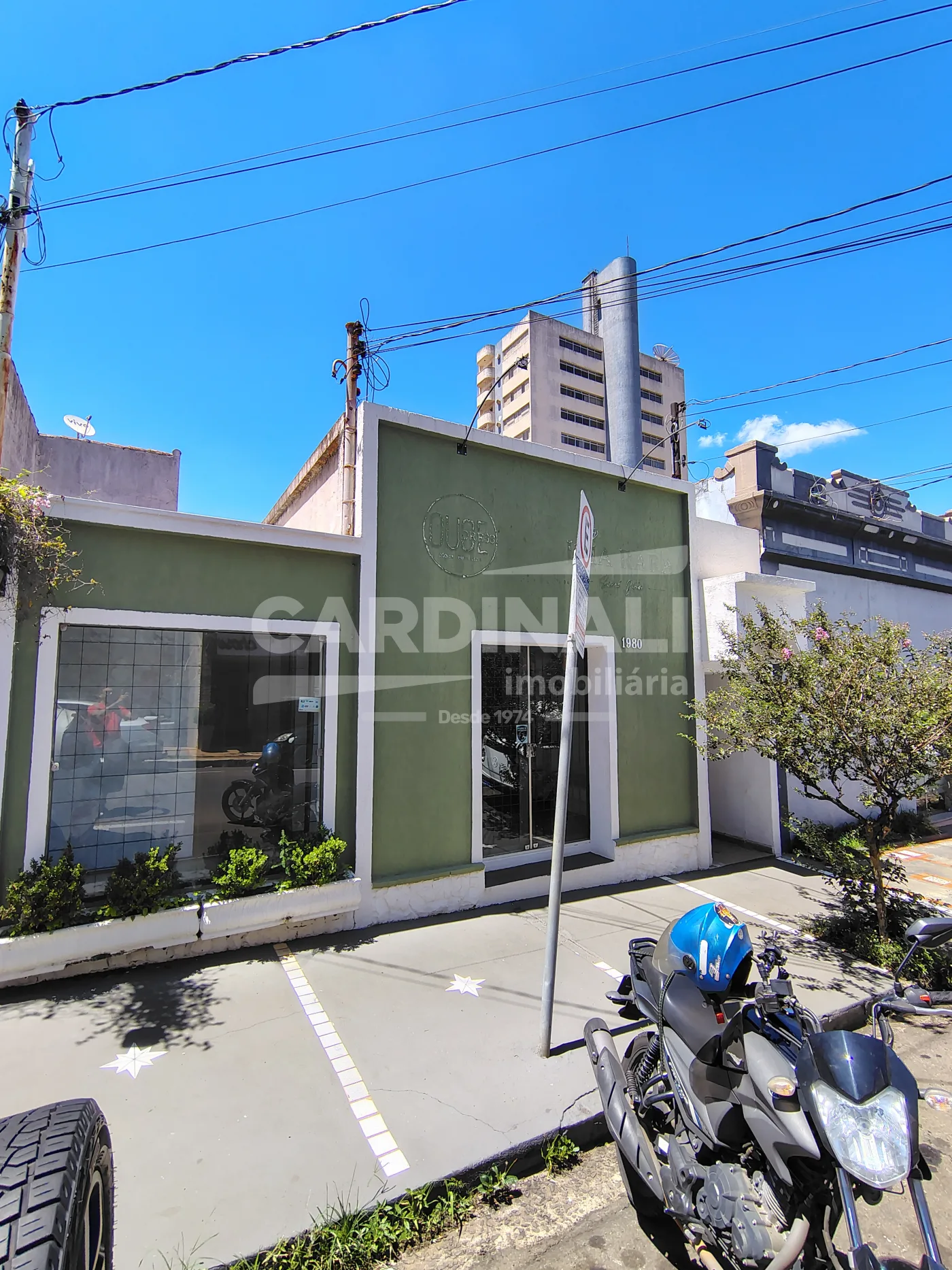 Alugar Comercial / Loja em S&atilde;o Carlos R$ 3.112,00 - Foto 1