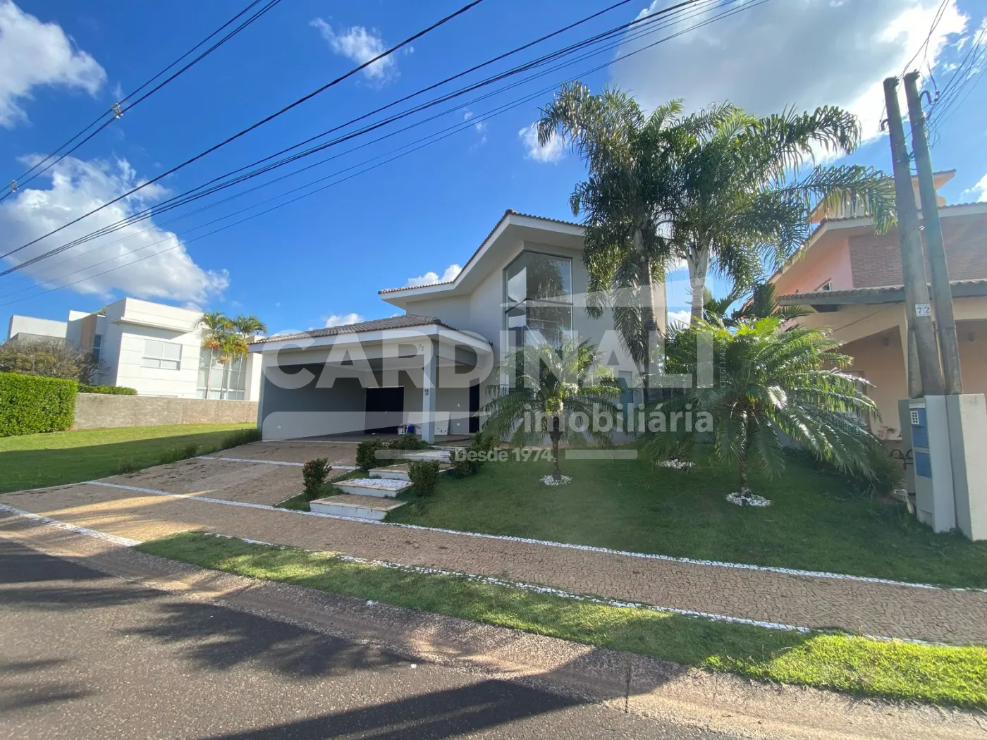 Casa / Condom&iacute;nio em S&atilde;o Carlos 