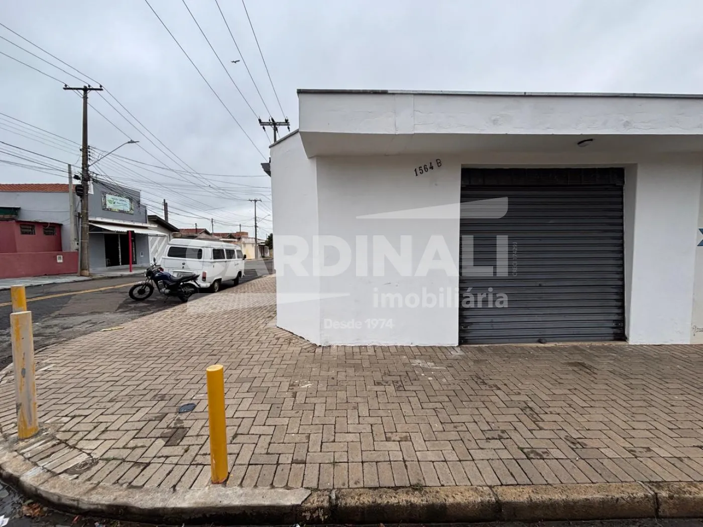 Comercial / Sala em S&atilde;o Carlos Alugar por R$1.112,00