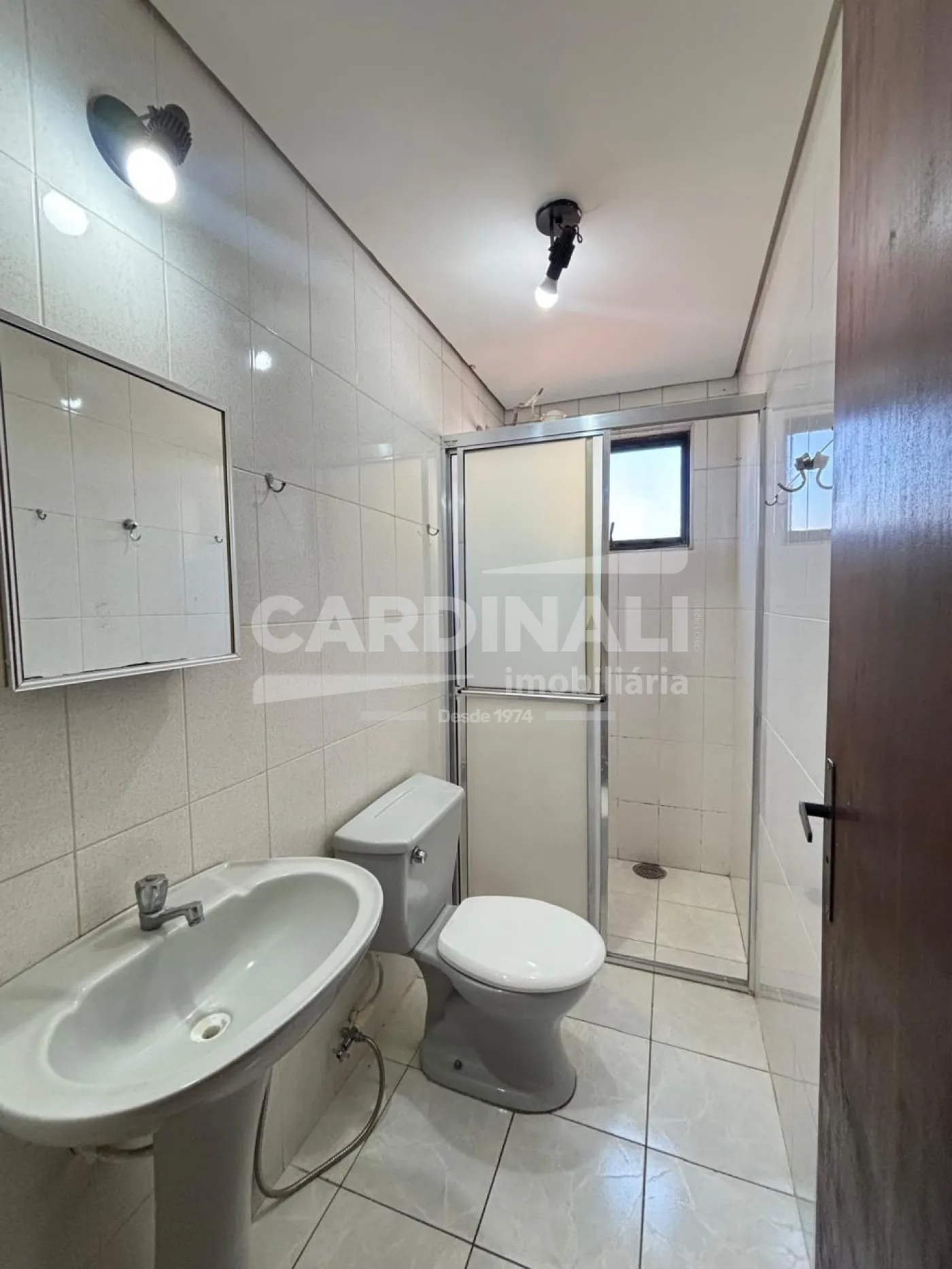 Alugar Apartamento / Padr&atilde;o em S&atilde;o Carlos R$ 1.223,00 - Foto 5