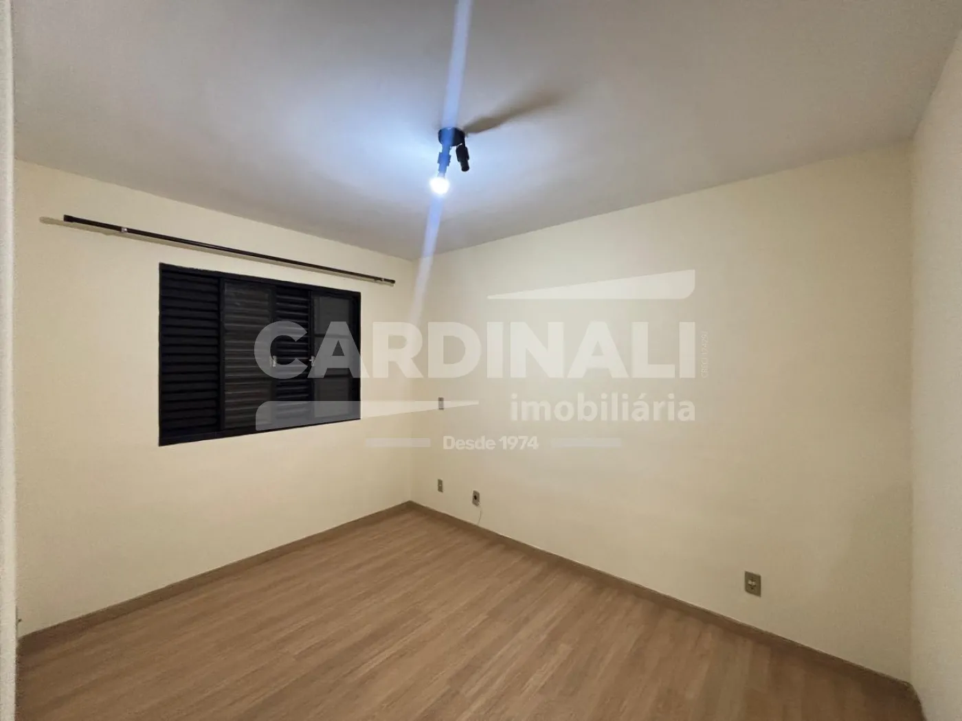 Alugar Apartamento / Padr&atilde;o em S&atilde;o Carlos R$ 1.223,00 - Foto 7