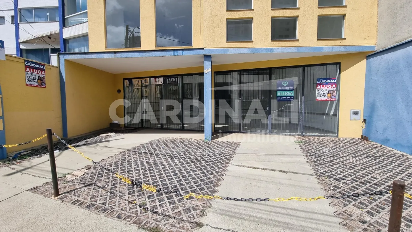 Comercial / Sal&atilde;o sem Condom&iacute;nio em S&atilde;o Carlos Alugar por R$6.000,00