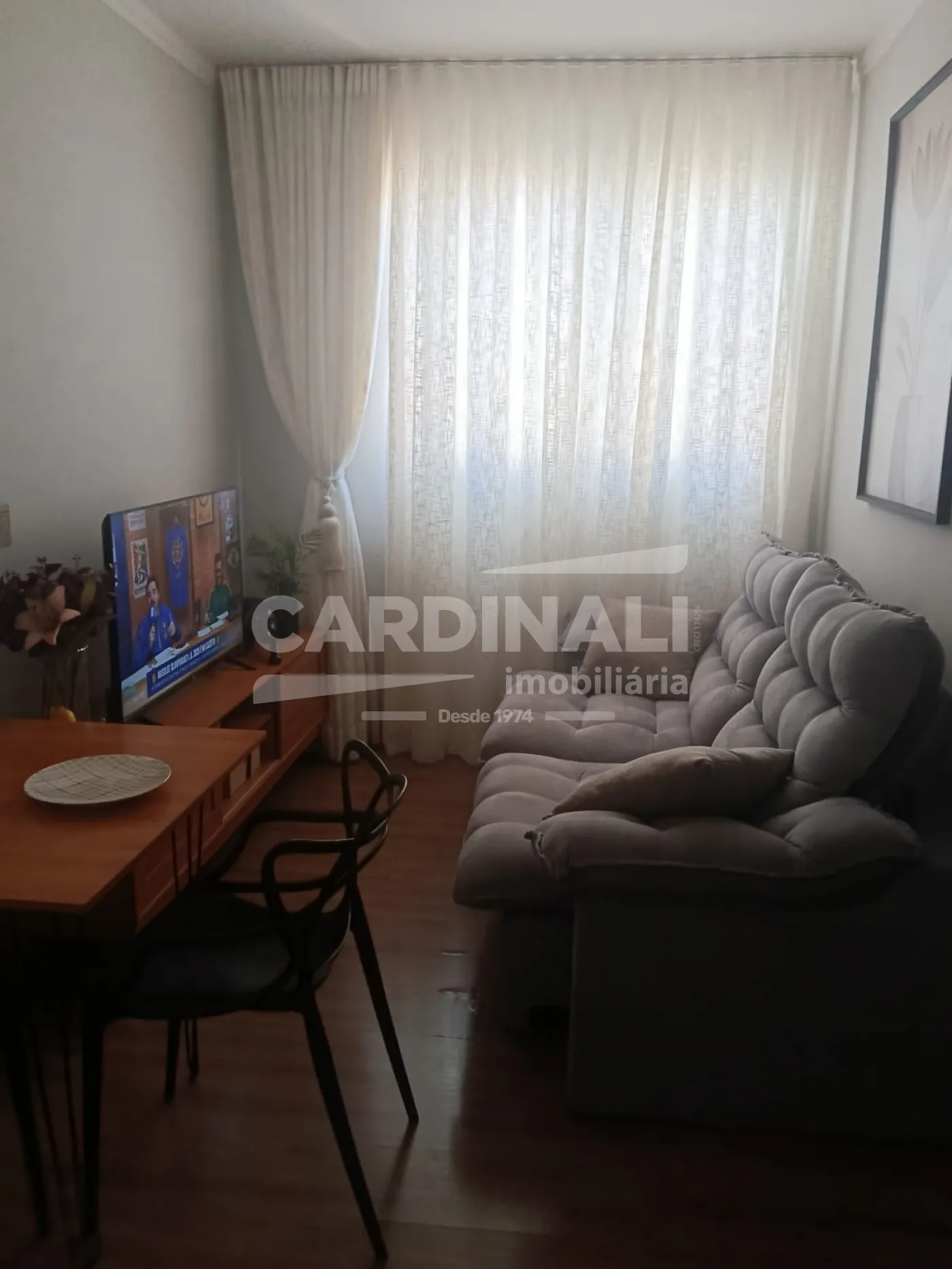 Apartamento / Padr&atilde;o em S&atilde;o Carlos , Comprar por R$212.000,00