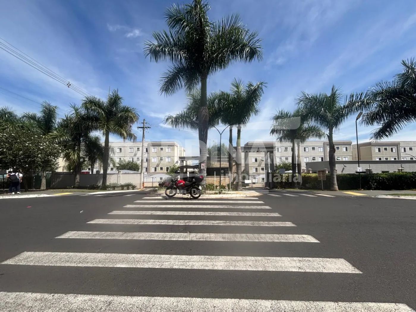 Apartamento / Padr&atilde;o em S&atilde;o Carlos , Comprar por R$167.000,00