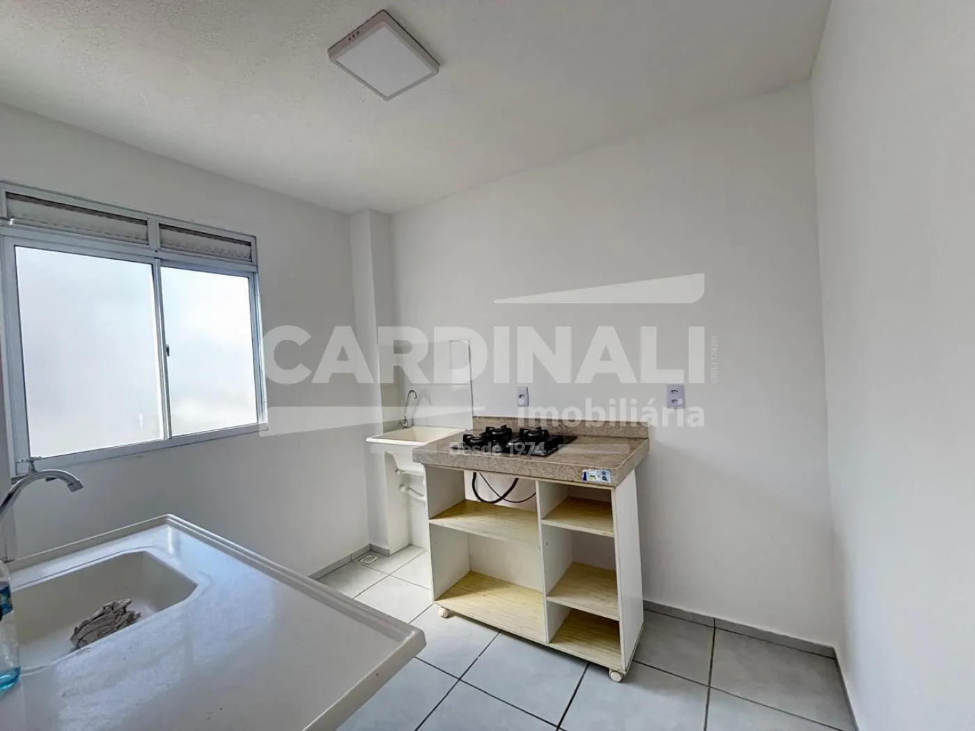 Alugar Apartamento / Padr&atilde;o em S&atilde;o Carlos R$ 1.200,00 - Foto 7