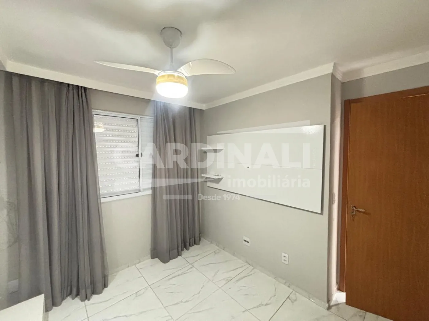 Alugar Apartamento / Padr&atilde;o em S&atilde;o Carlos R$ 1.278,00 - Foto 7