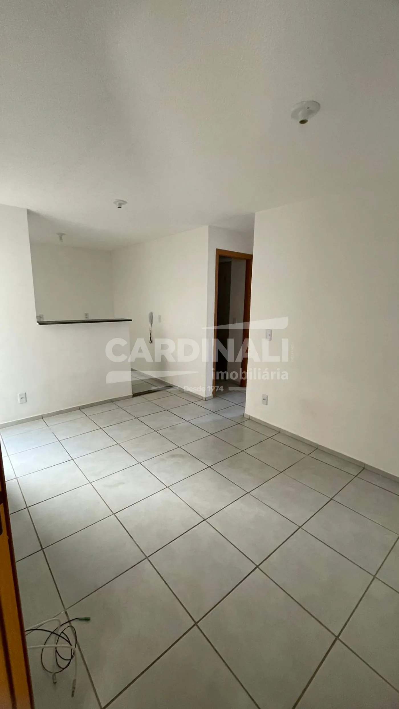 Apartamento / Padr&atilde;o em S&atilde;o Carlos , Comprar por R$192.000,00