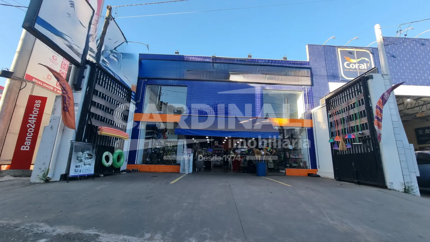 Comercial / Barrac&atilde;o em S&atilde;o Carlos Alugar por R$7.223,00