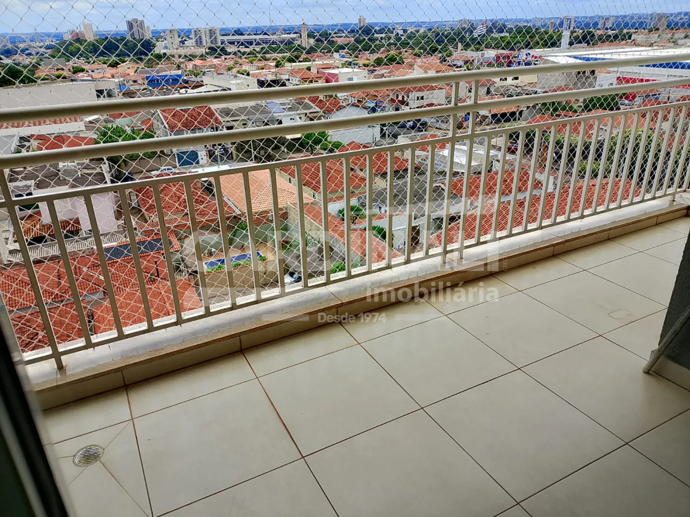 Alugar Apartamento / Padr&atilde;o em Araraquara R$ 2.100,00 - Foto 4