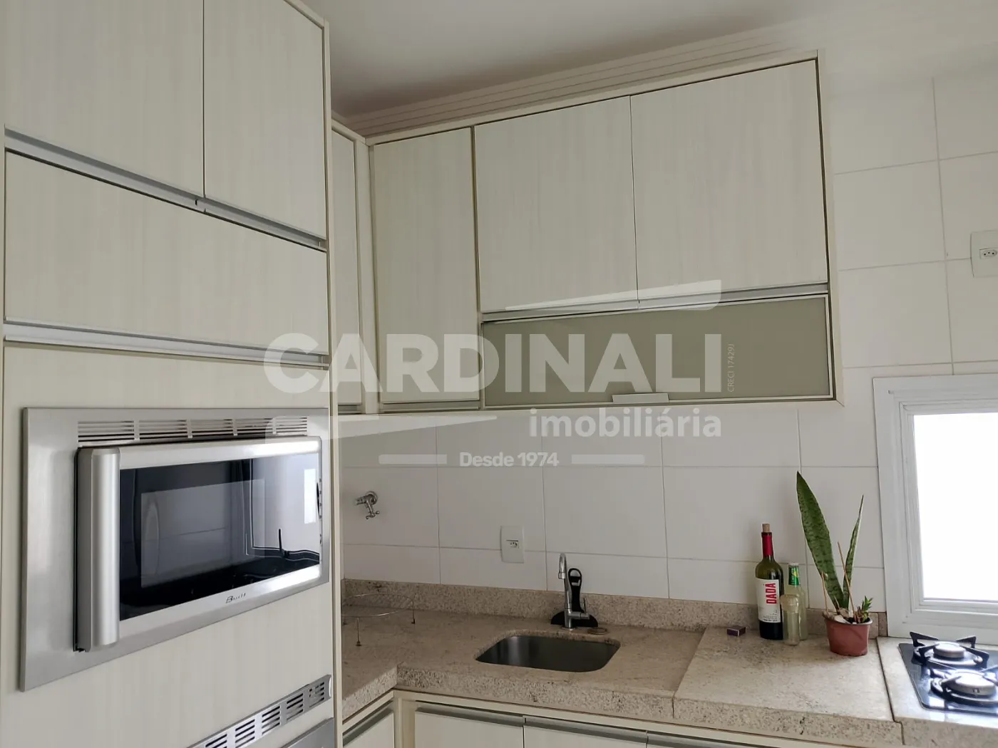 Alugar Apartamento / Padr&atilde;o em Araraquara R$ 2.100,00 - Foto 8
