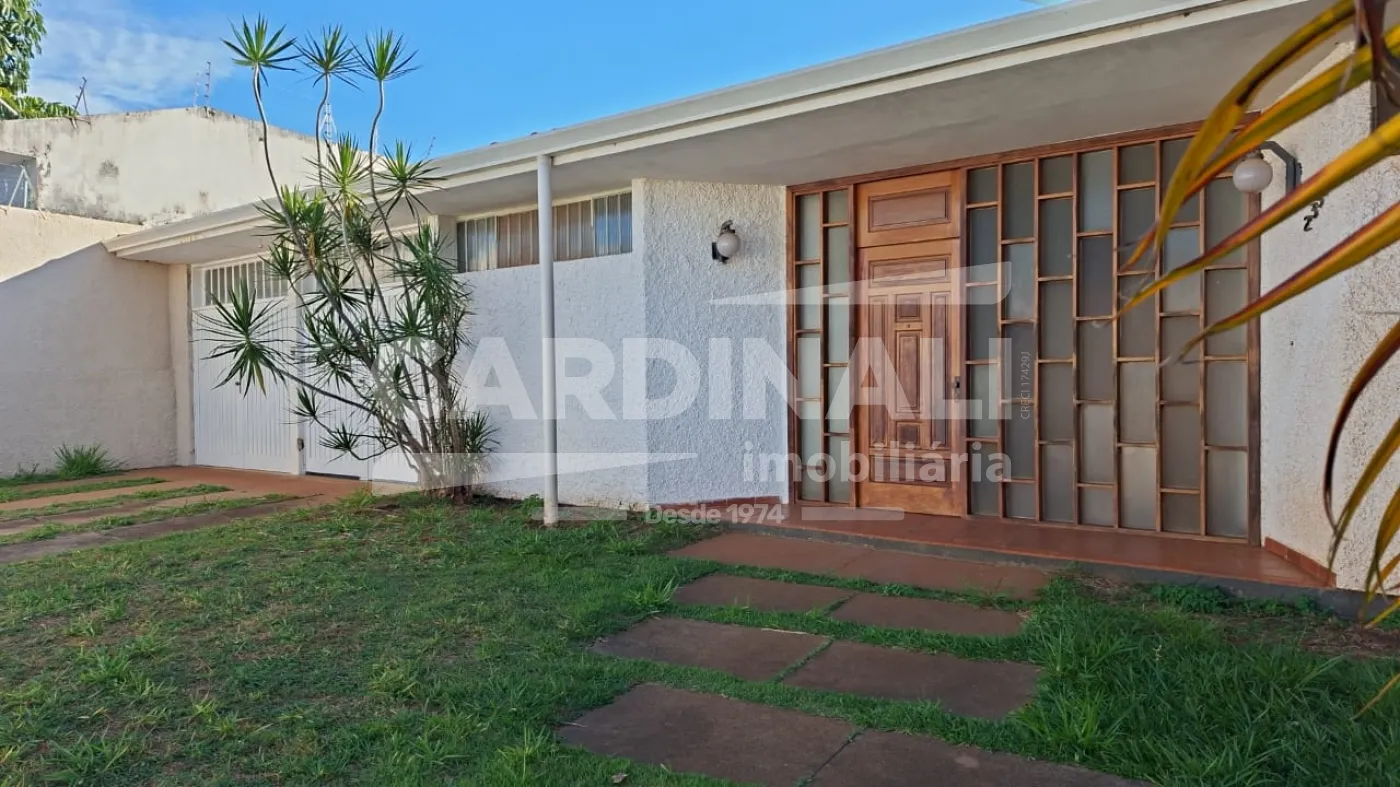 Casa / Padr&atilde;o em S&atilde;o Carlos , Comprar por R$852.000,00