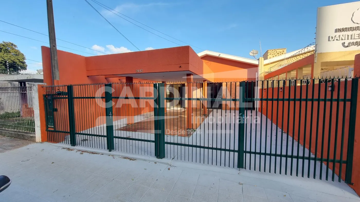 Casa / Padr&atilde;o em S&atilde;o Carlos , Comprar por R$671.000,00
