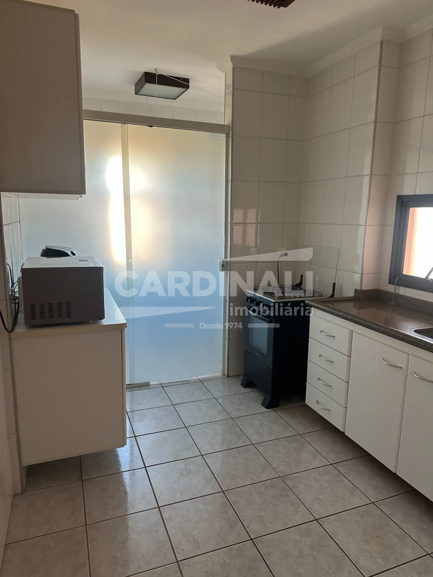 Alugar Apartamento / Padr&atilde;o em S&atilde;o Carlos R$ 1.445,00 - Foto 19