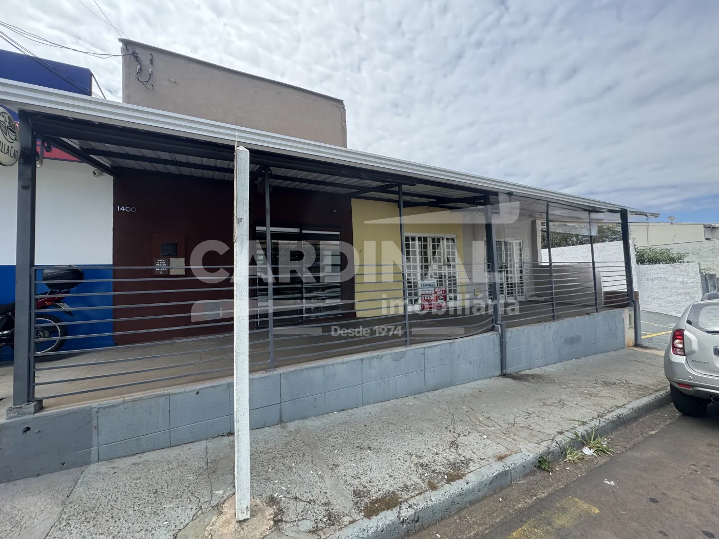 Comercial / Sala em S&atilde;o Carlos Alugar por R$3.000,00