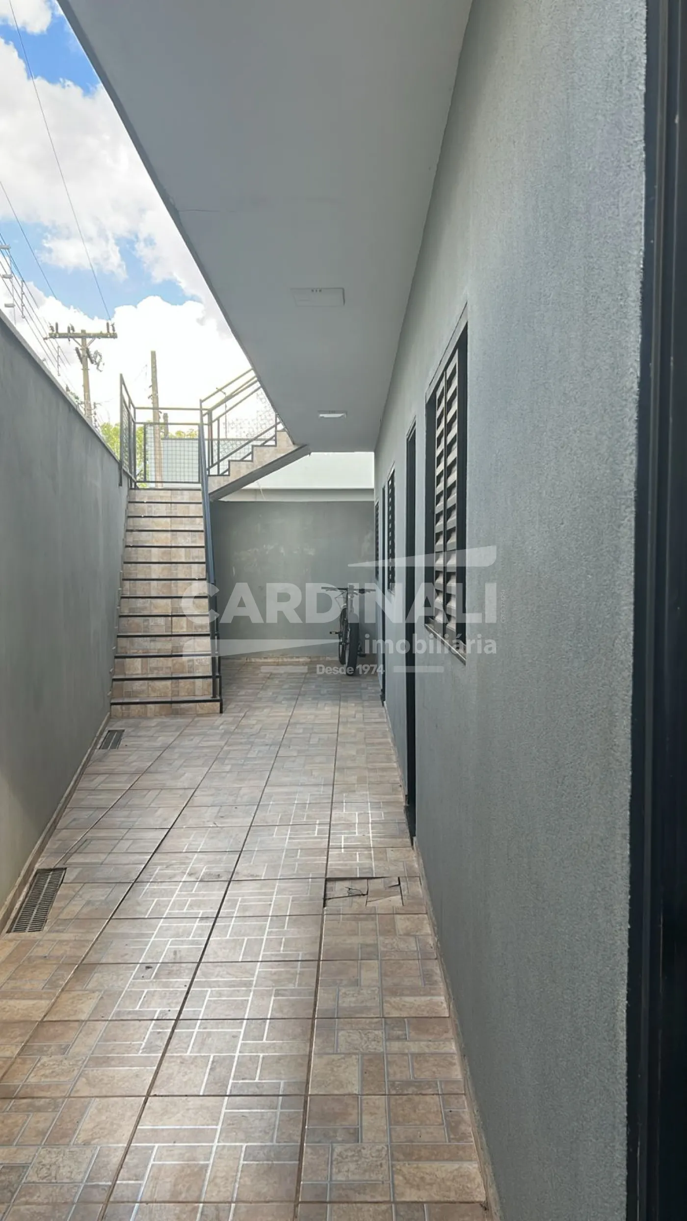 Apartamento / Kitchnet em Ibat&eacute; Alugar por R$830,00