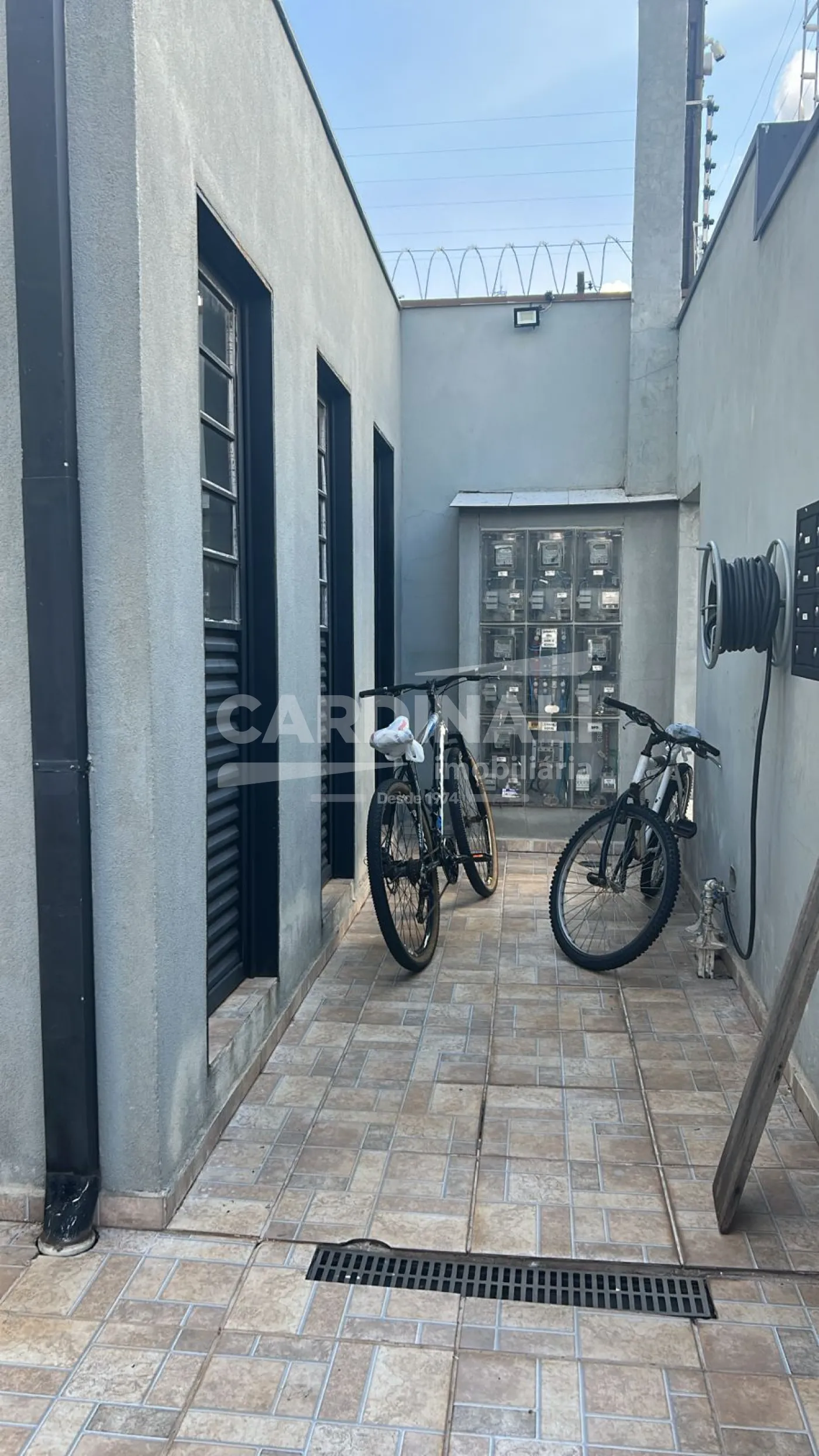 Apartamento / Kitchnet em Ibat&eacute; Alugar por R$830,00