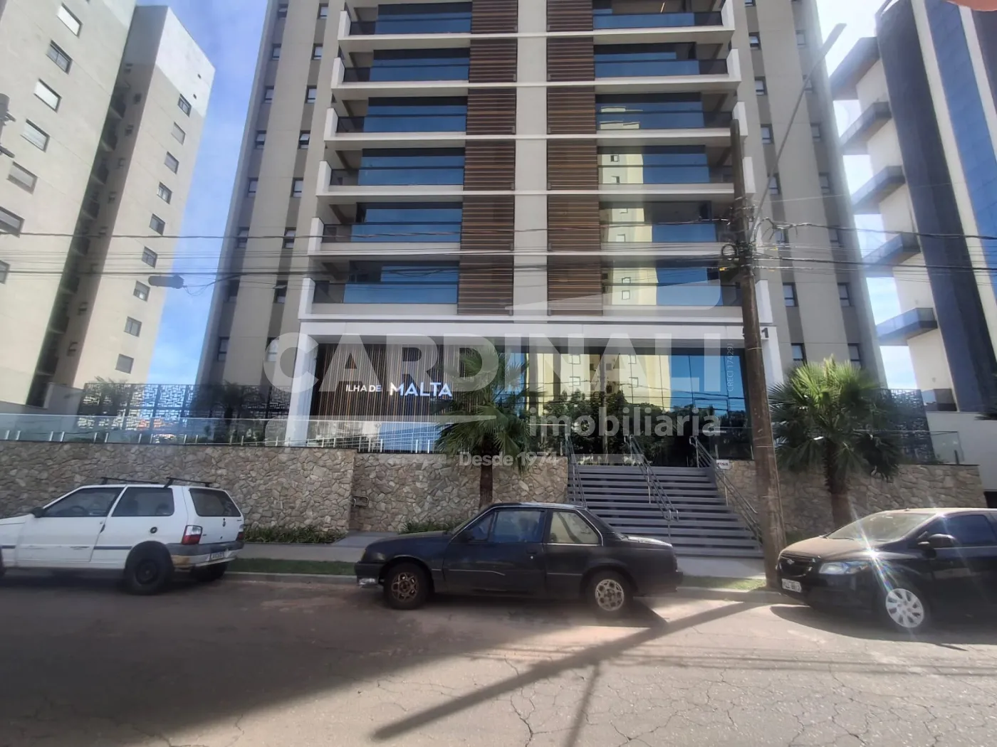 Apartamento / Padr&atilde;o em S&atilde;o Carlos Alugar por R$7.000,00