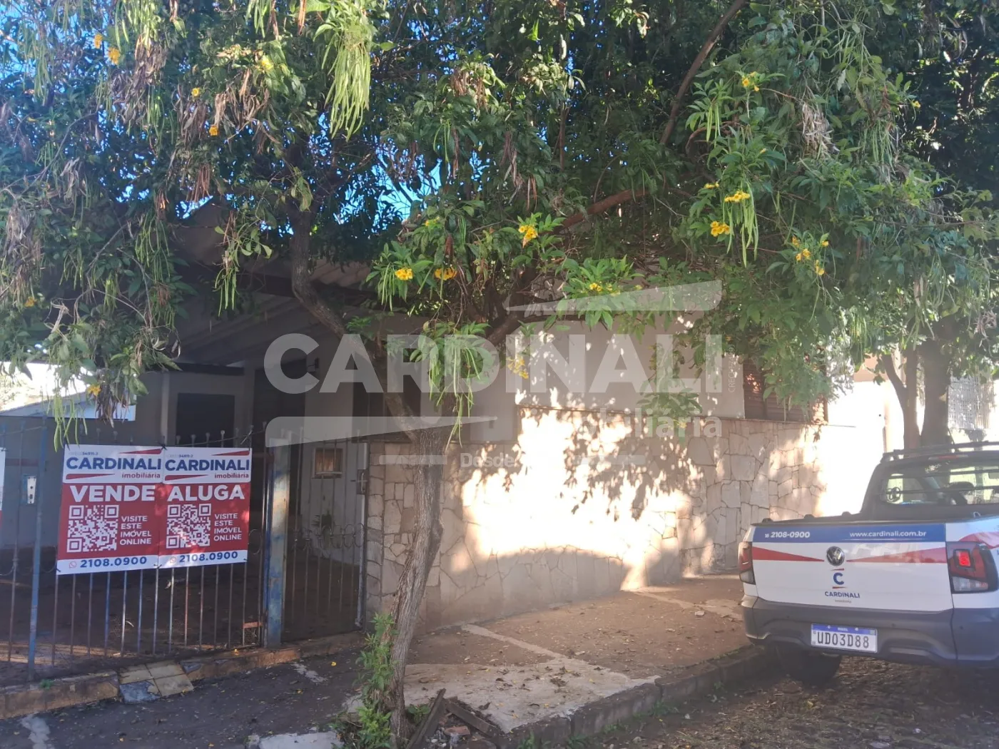 Casa / Padr&atilde;o em Araraquara Alugar por R$1.200,00