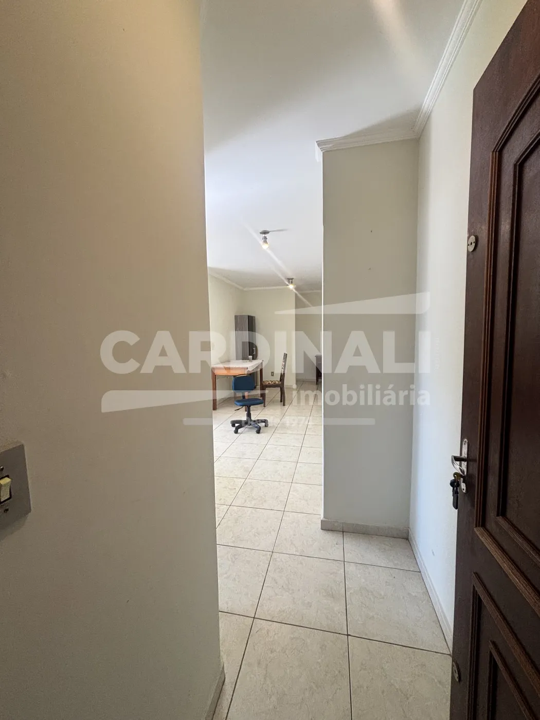 Alugar Apartamento / Padr&atilde;o em S&atilde;o Carlos R$ 1.400,00 - Foto 2